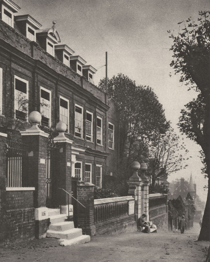 LONDON. Cromwell House Highgate hill, a Mansion of 17th century 1926 old print